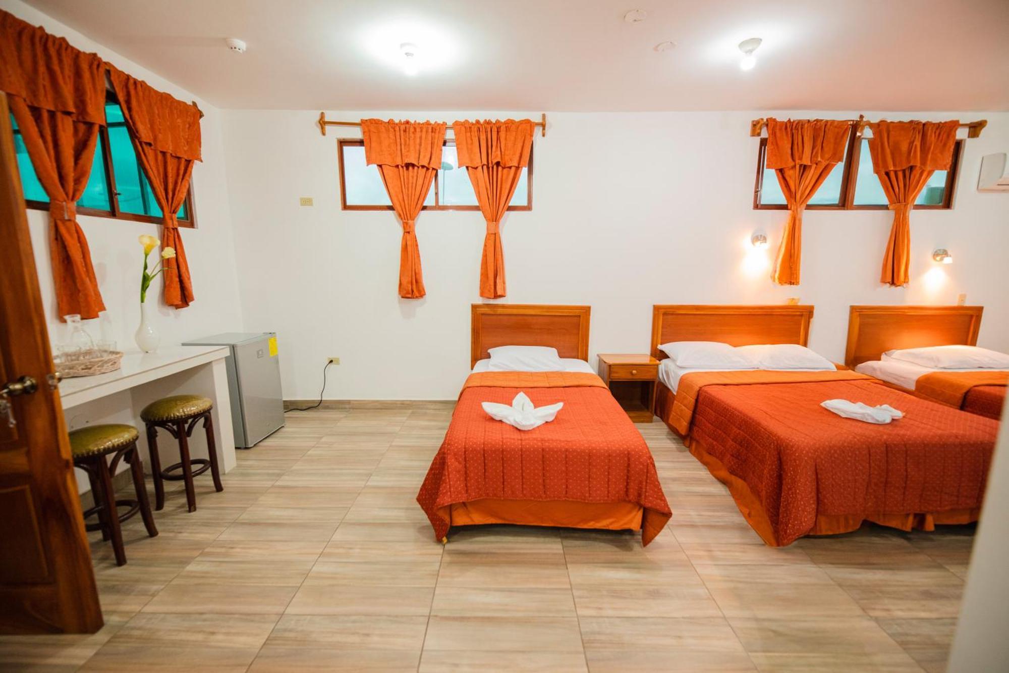 Suites En El Centro Puerto Ayora  Zewnętrze zdjęcie